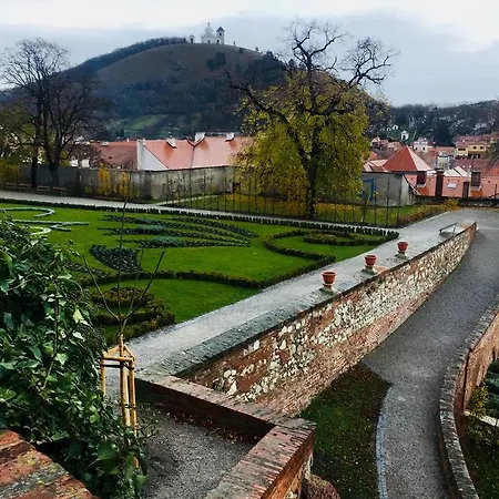 Relaxacni Vera S Ubytovanim Valtice