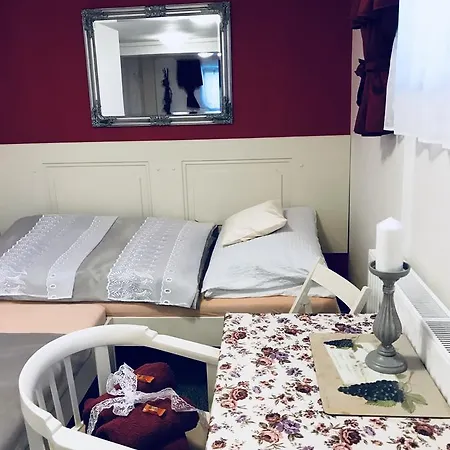 Πανσιόν Relaxacni Vera S Ubytovanim Valtice